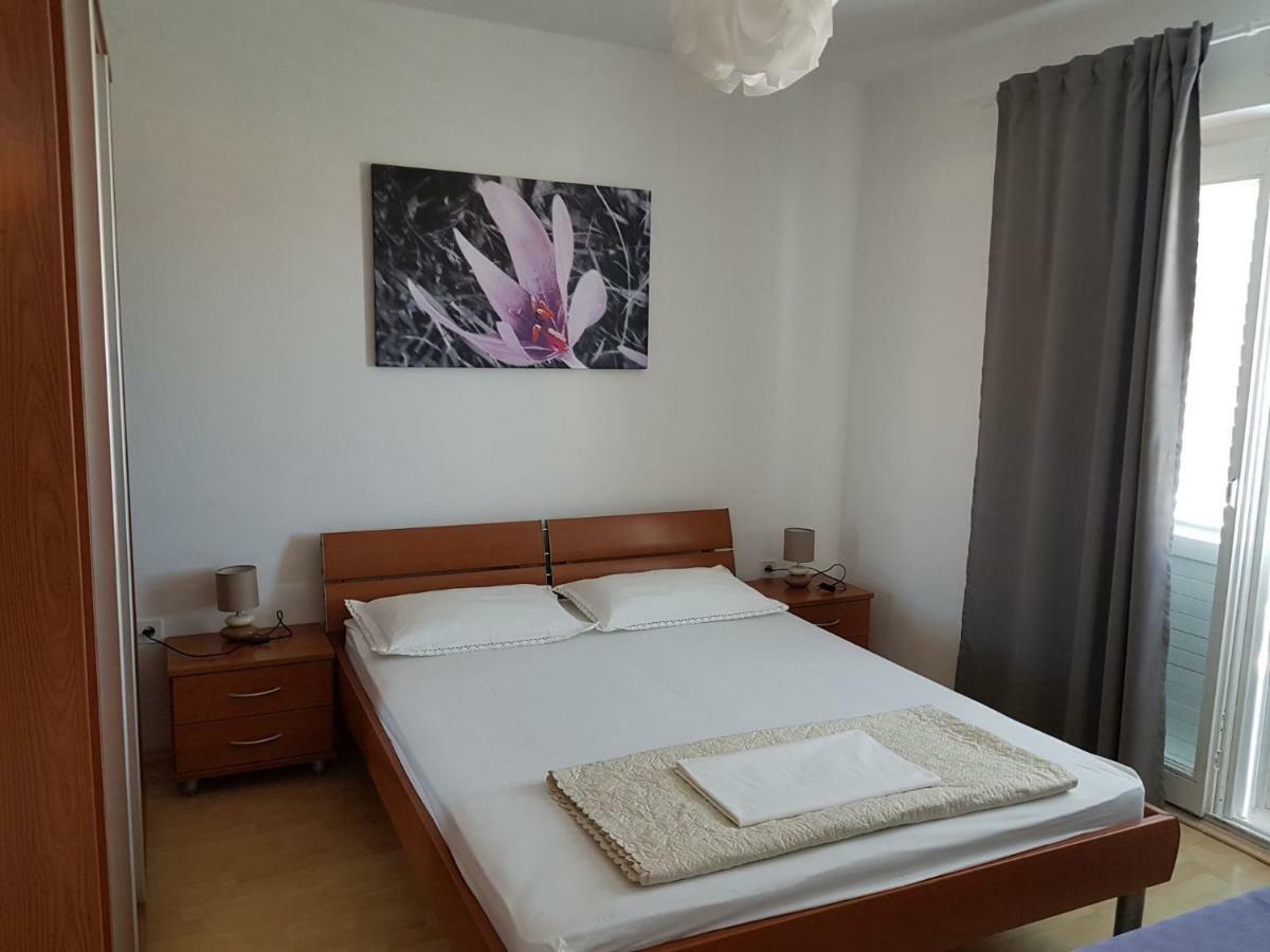 Apartments Andelic Sveti Filip i Jakov Bagian luar foto